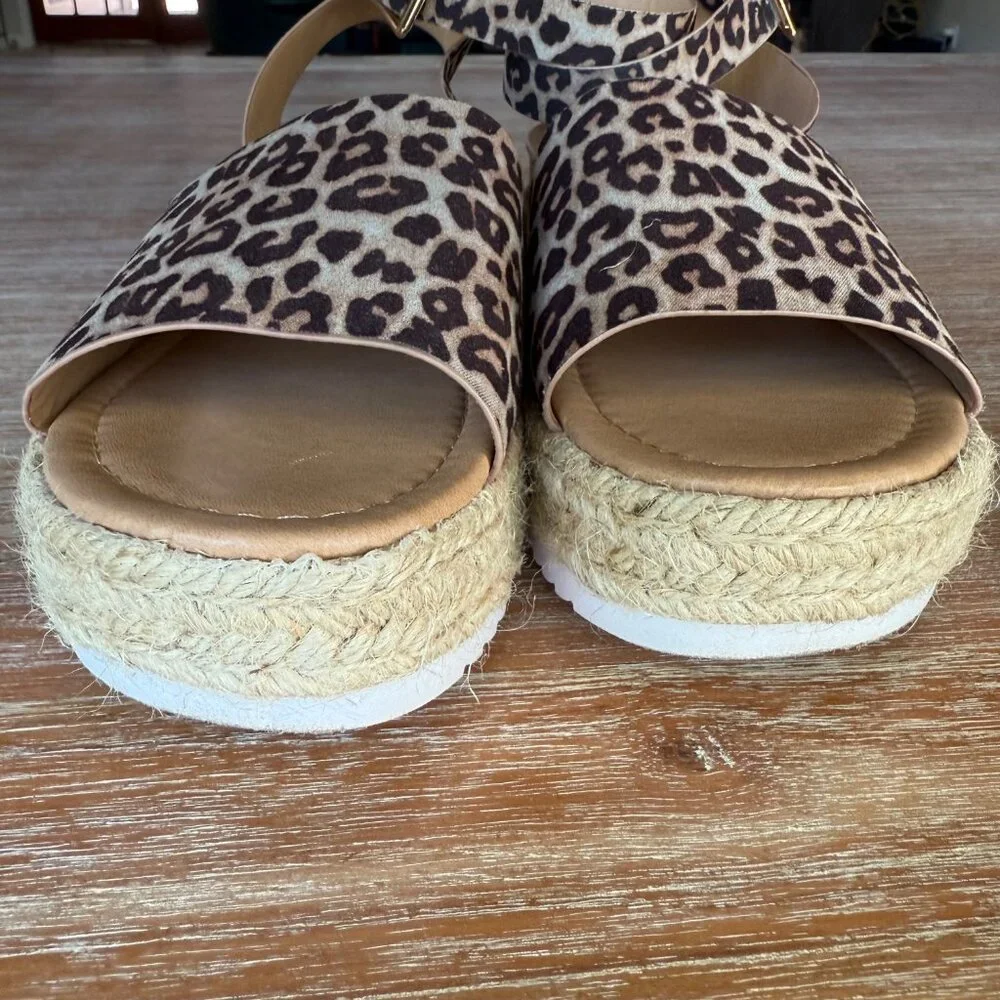 Forever Leopard Print Open‎ Toe Ankle Strap Espadrille Size 10